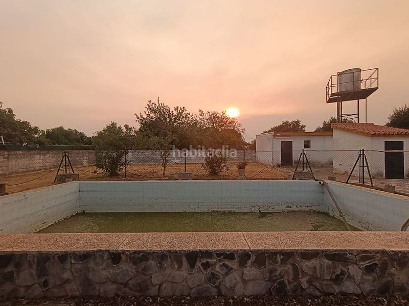 Foto 6f623d22-ed9f-4d57-89df-447b55694177. Casa amb piscina a Castilblanco de los Arroyos