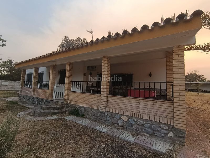 Foto b9b53d04-4578-46fc-983a-07253272e57a. Casa amb piscina a Castilblanco de los Arroyos