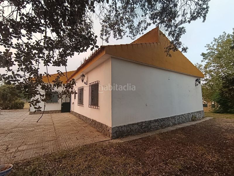 Foto d6a62a70-a7cd-44c0-a131-27fcd967465a. Casa amb piscina a Castilblanco de los Arroyos