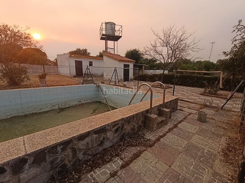 Foto dc6a4c71-f0de-43e2-880a-ca937d492553. Casa amb piscina a Castilblanco de los Arroyos