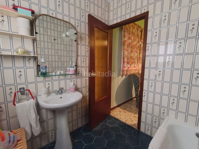 Foto f4f72eb4-2779-41c4-b299-b5f97be4a1a2. Casa amb piscina a Castilblanco de los Arroyos