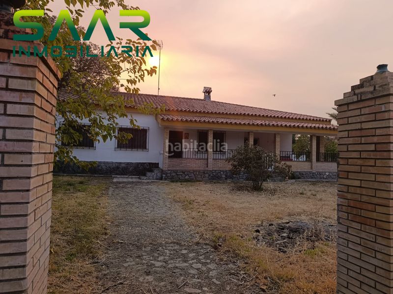 Foto fd8c12ca-5e8c-45d0-98e5-a95bcfda8b6b. Casa amb piscina a Castilblanco de los Arroyos