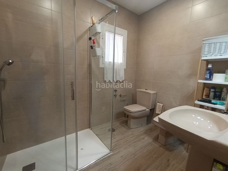 Foto fe7ad9c7-db05-4a3b-a96b-e86992e472b1. Casa amb piscina a Castilblanco de los Arroyos