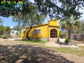 Casa a Castilblanco de los Arroyos. Chalet sobre parcela rústica en urb. las minas, castilblanco de