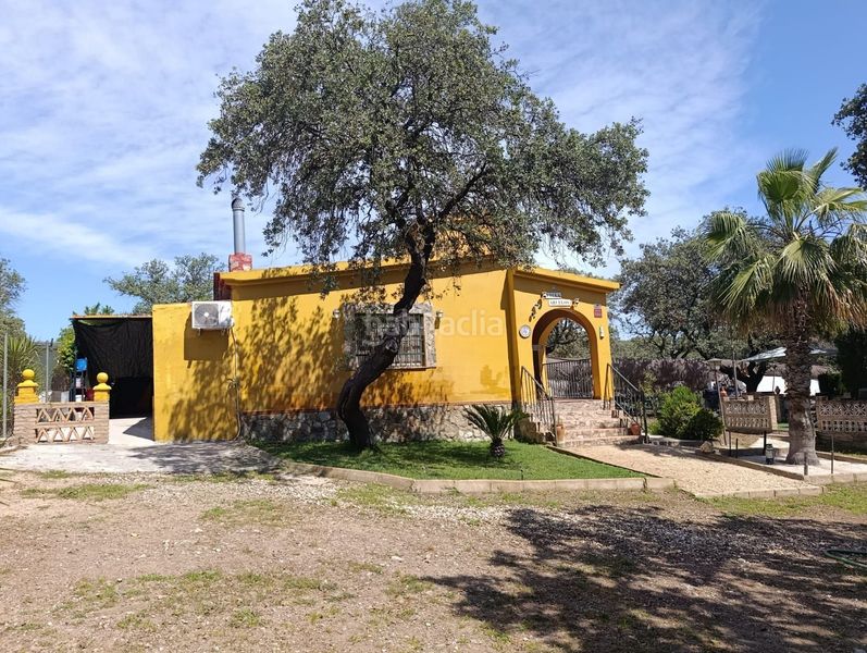 Foto 4dba3e8b-2858-4666-8762-342e7549efe7. Casa amb piscina a Castilblanco de los Arroyos