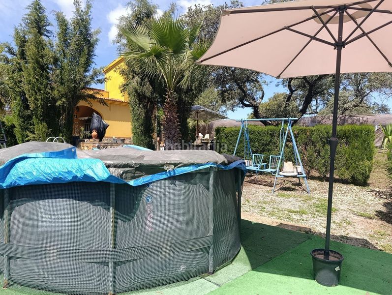 Foto 587ed79a-9cf4-4316-897d-2f69f26f9bd7. Casa amb piscina a Castilblanco de los Arroyos