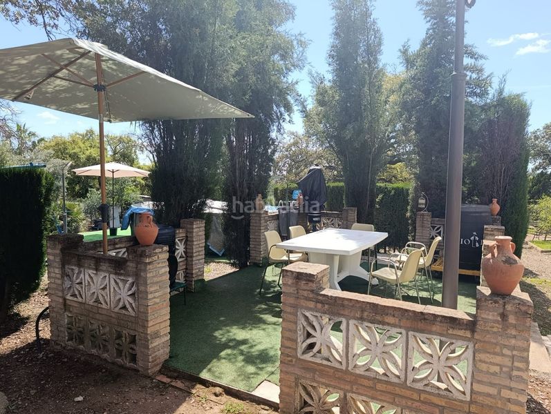 Foto ae8bb61d-a92c-4246-9fc3-8c08d665de28. Casa amb piscina a Castilblanco de los Arroyos