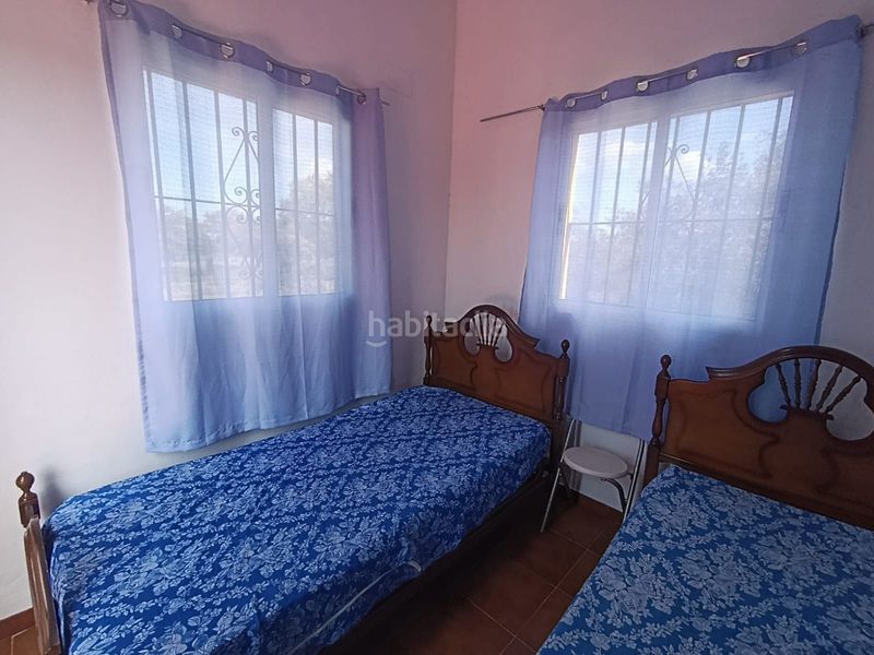 Foto ef7734fa-84e6-4586-8298-ae31d1cfa5da. Casa amb piscina a Castilblanco de los Arroyos