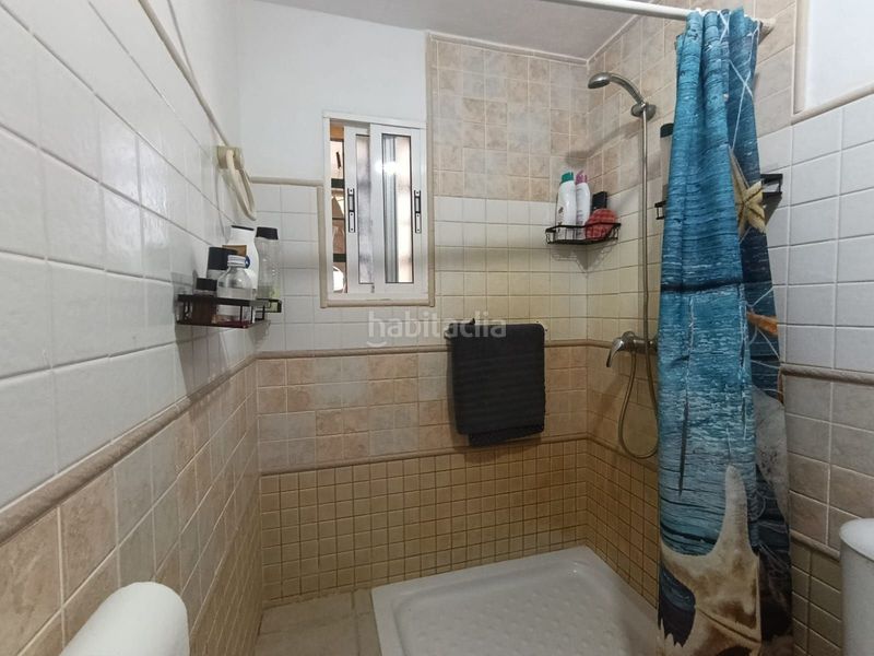Foto f4f9bdfc-98e0-49bc-aef9-7e0abc280e45. Casa amb piscina a Castilblanco de los Arroyos