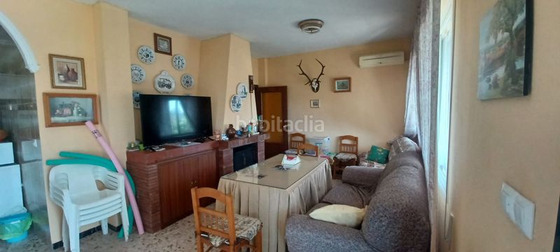 Foto 71823d82-bde4-4490-891d-ea530dc00483. Casa amb piscina a Castilblanco de los Arroyos