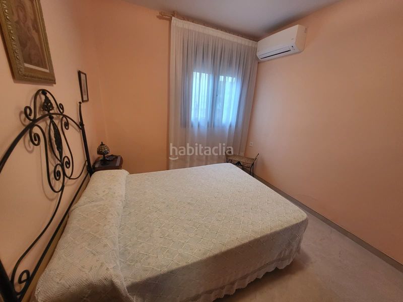 Foto 04d6c7b4-86af-420c-b622-fa4aa01b25e8. Casa amb piscina a Belicena Vegas del Genil