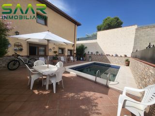 Haus in Belicena. Casa pareada con piscina en belicena