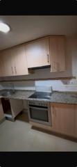 Etagenwohnung in Carrer miquel coll i alentorn 6. Piso en la canonja