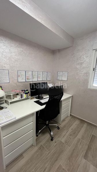 Foto 04d357ea-baf4-486e-b44c-698f33d7f620. Casa amb aparcament a Llevant Reus