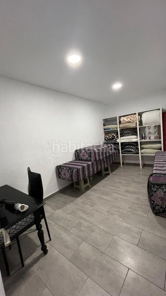Foto a63fb83f-4585-43f5-ad5e-1ffaffc9fd5d. Casa amb aparcament a Llevant Reus
