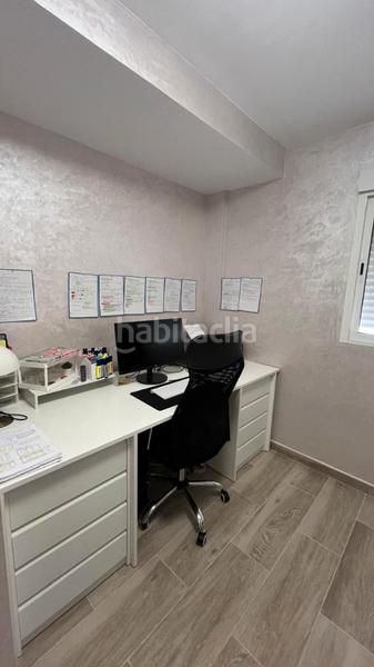 Foto 04d357ea-baf4-486e-b44c-698f33d7f620. Casa amb aparcament a Llevant Reus