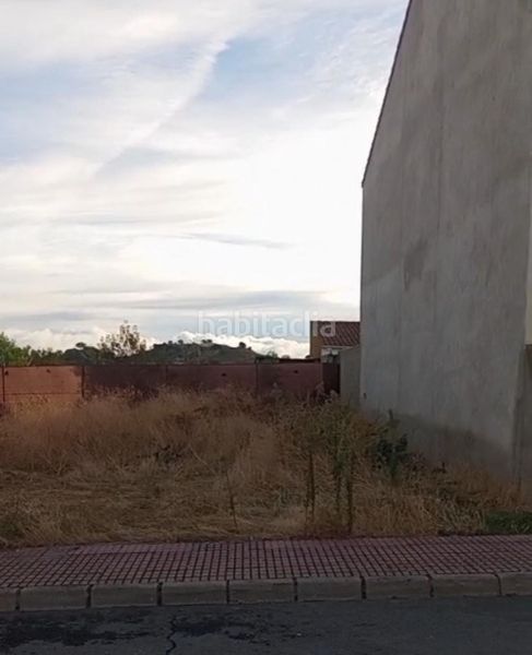 Foto f8623181-3fef-471d-8e81-2a50e4dcc577. Terreno residencial terreno urbano, en Zarza la Mayor