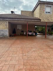 Chalet en Carrer del teide 8. Chalet en venta en mas de panxet el catllar