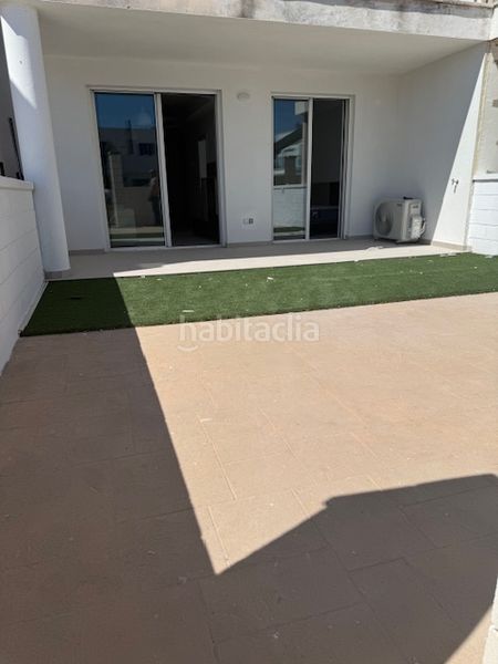 Foto d9ba6657-142d-469b-8923-5e176bd10136. Pis amb calefacció aparcament piscina a Cala Puntal Vinaròs