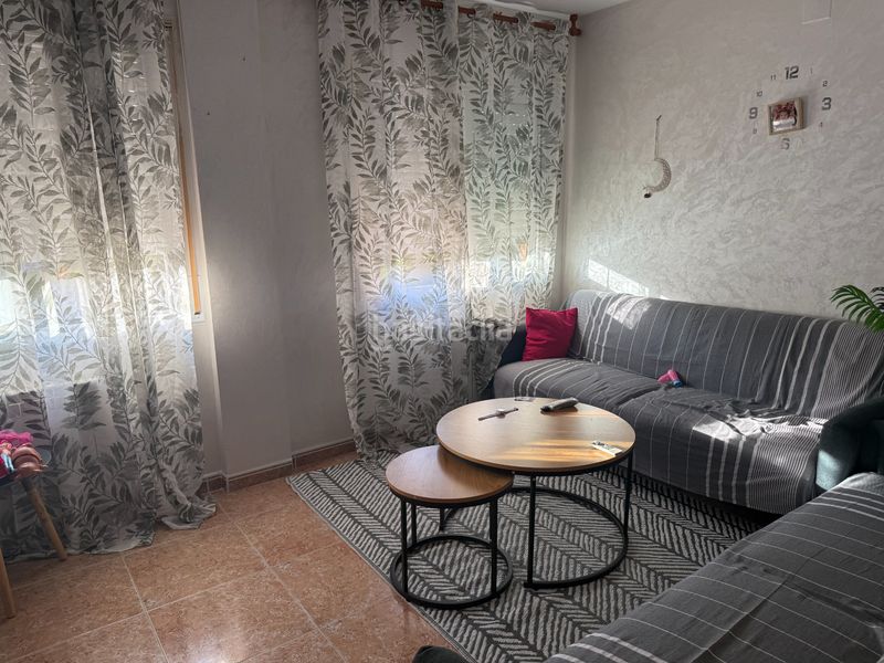 Foto b6319d9a-d0e5-4e68-83fe-064cf42a95ef. Pis a Llevant Reus
