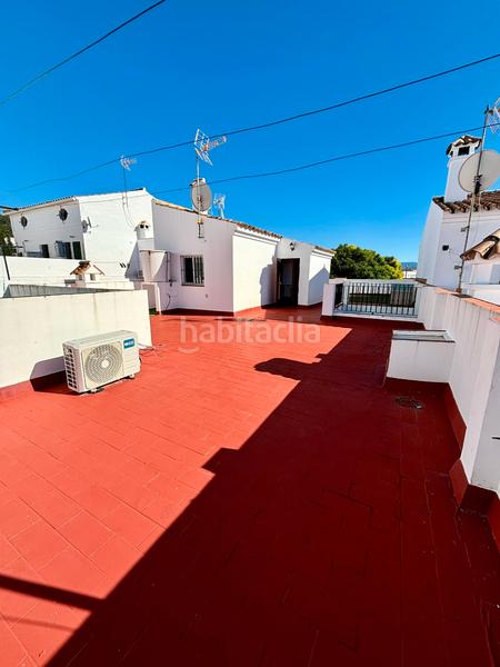 Foto 40717ec7-3794-45d5-9a0a-a255e8e65563. Haus mit kamin parking in Montellano