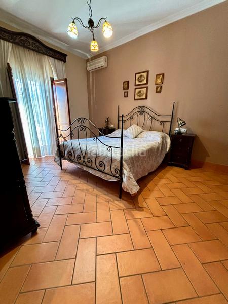 Foto 55ec131c-8edd-4585-b60d-03793791a7f7. Haus mit kamin parking in Montellano