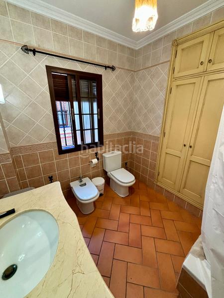 Foto c28907e6-9d8c-4ba3-85d5-ce80cadae60a. Haus mit kamin parking in Montellano