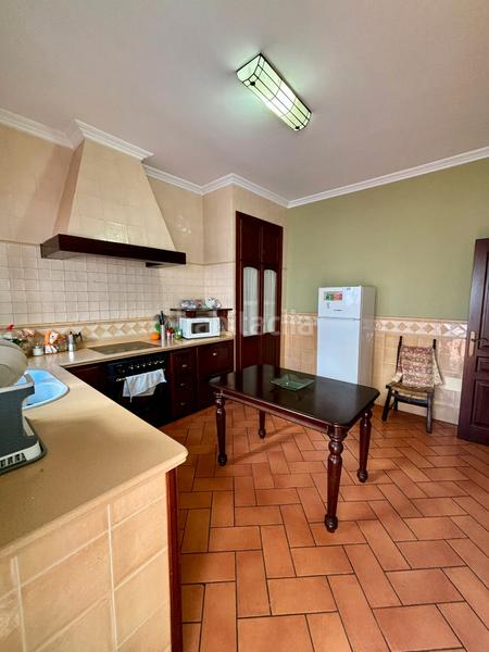 Foto c9caebff-e09f-417e-bfd4-c3260a9dbbc5. Haus mit kamin parking in Montellano