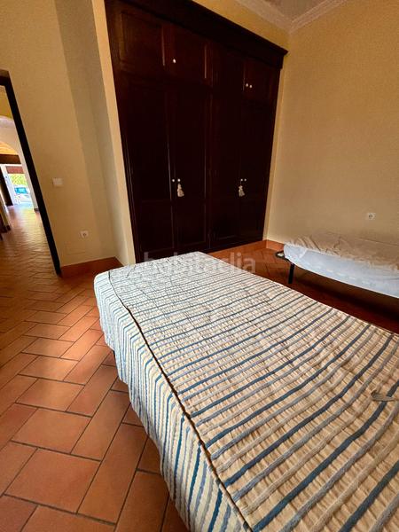 Foto cb9e0ccb-2850-4b21-83ab-dda11303819a. Haus mit kamin parking in Montellano