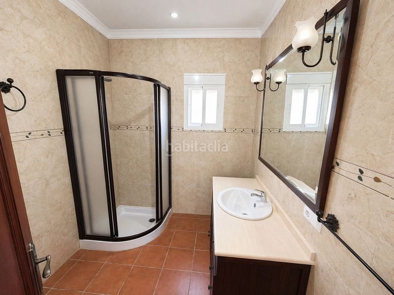 Foto a6cb2183-872a-4e76-b8bb-8f63f54cf231. Finca rústica  en Arcos de la Frontera