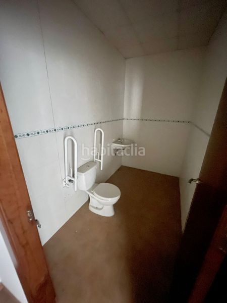 Foto 86850d95-a0b9-493d-a556-c898922d9886. Local comercial a Arcos de la Frontera