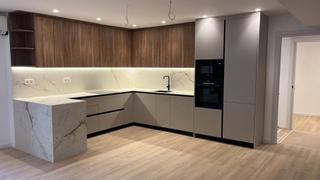 Pis  Carrer de la duquessa d'orleans