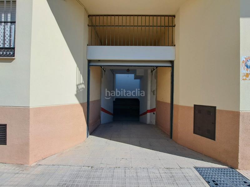 Foto 558a65f3-5839-4e0e-8116-40cab05540e2. Parking coche garaje con dos trasteros en Centro Chipiona