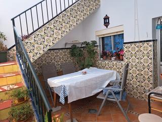 Casa adosada en Centro. Casa planta baja