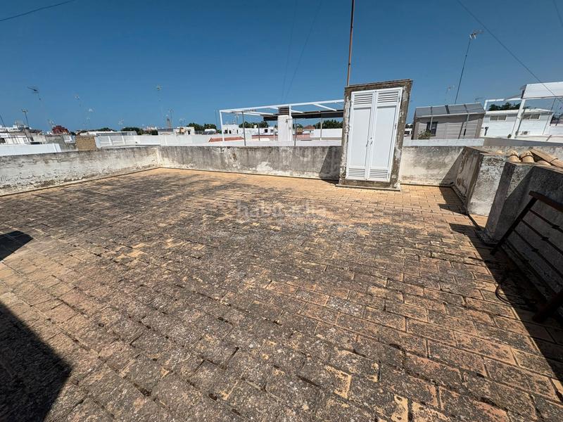 Foto e44ff2d6-c4d2-4f98-a925-291359681e68. Apartamento piso con gran terraza en Centro Chipiona