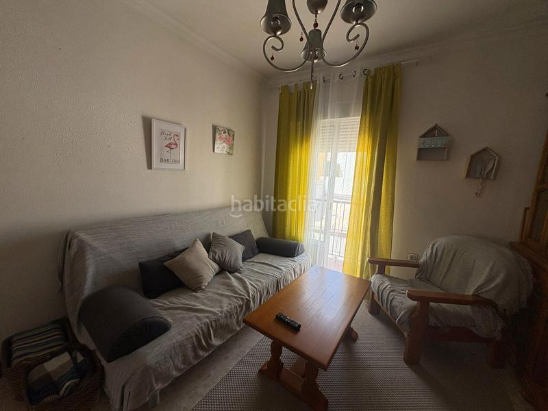 Foto f2c8c52a-670d-40b4-b26b-e9c131dc6d66. Apartamento piso con gran terraza en Centro Chipiona