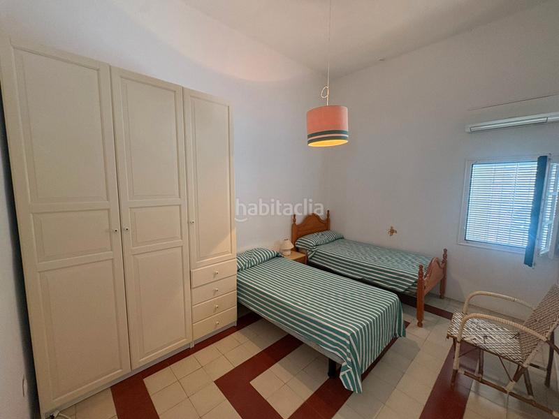 Foto 845ab7a9-9bd2-48b1-93b0-4afb2787aa69. Chalet emblemático chalet con piscina privada en Playa de la Regla Chipiona