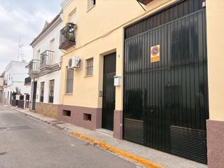 Location Parking voiture à Calle geranio 8. Plaza de garaje en alquiler anual