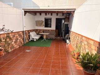 Apartament a Centro. Bajo con gran patio