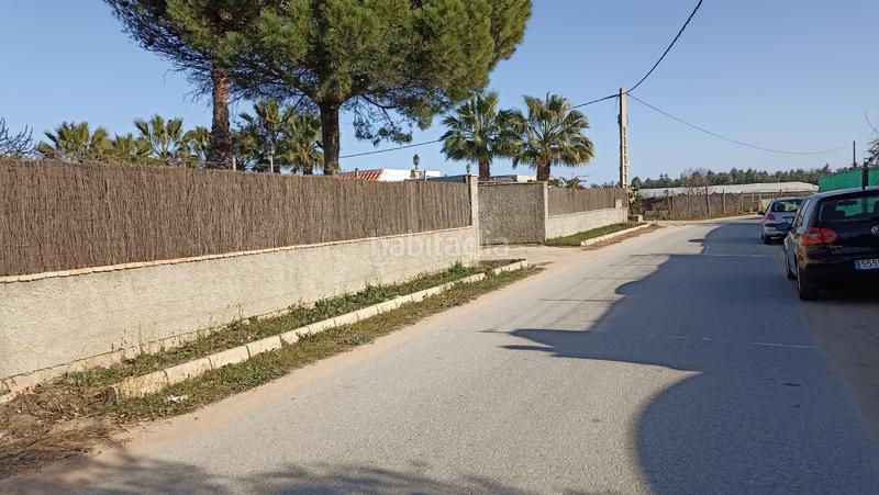 Foto 475b0a40-06fc-4fca-b78f-a06a451f6f77. Finca rústica en calle salinera 35 en Centro Chipiona