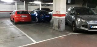 Parking coche en Carrer d'Aragó