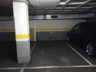 Parking voiture  Carrer d'aragó