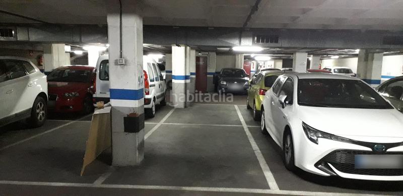 Foto 041892f3-ad06-4b15-80d5-5ac601888acc. Rent car parking in Sagrada Família Barcelona