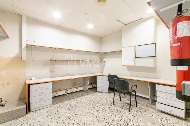 Foto c7413b87-3d61-4bed-a305-84e492bbf49d. Lloguer local comercial a Dreta de l´Eixample Barcelona