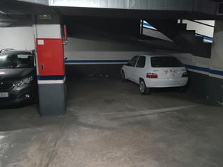 Alquiler Parking coche en Travessera de gràcia 224