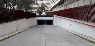 Parking voiture  Carrer del marquès de sentmenat