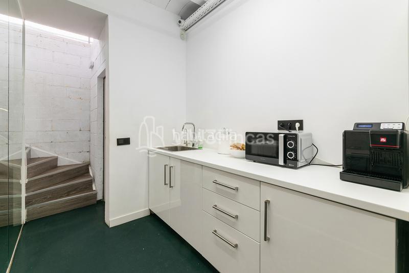 Foto babd5a5c-e581-4322-9b0e-1184d4bed573. Location bureau avec chauffage dans Barceloneta Barcelona