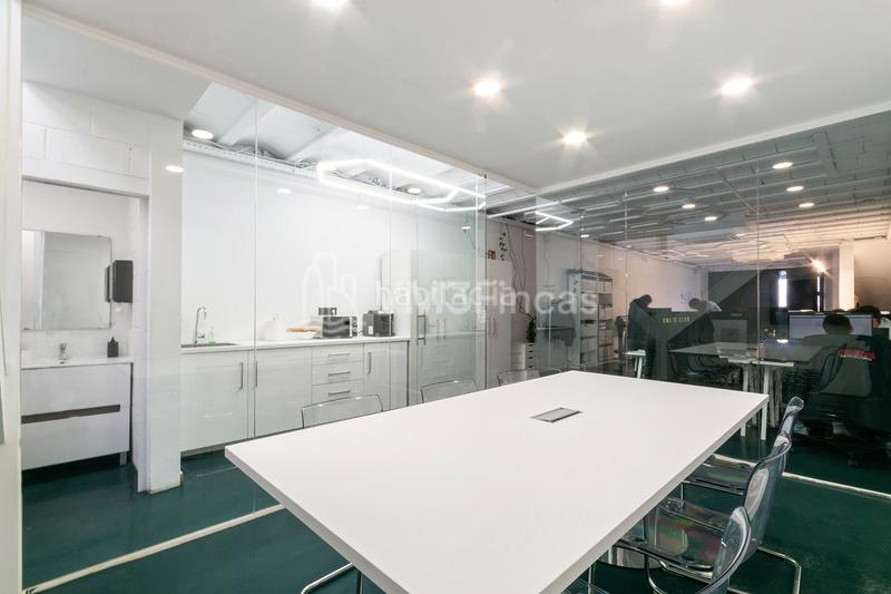 Foto c162df87-eb62-4436-9973-393eee059f8d. Rent office space with heating in Barceloneta Barcelona