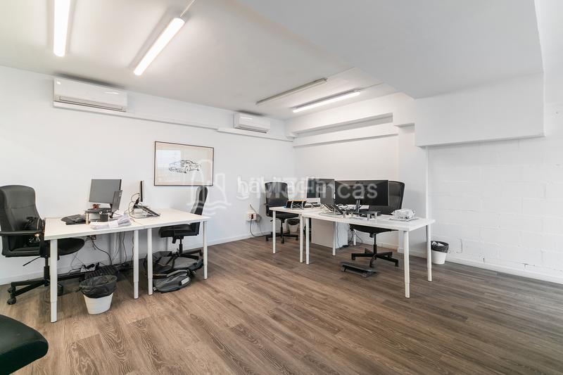 Foto d4a2bd17-b526-40e1-8535-17a7fbca2220. Rent office space with heating in Barceloneta Barcelona