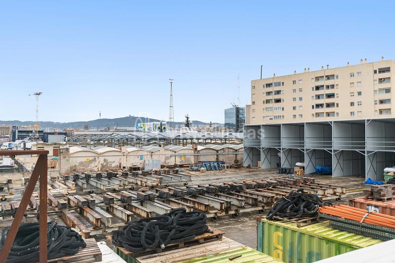 Foto 72203e6a-48c6-4b16-9a4b-685bde7c720b. Alquiler oficina en Barceloneta Barcelona